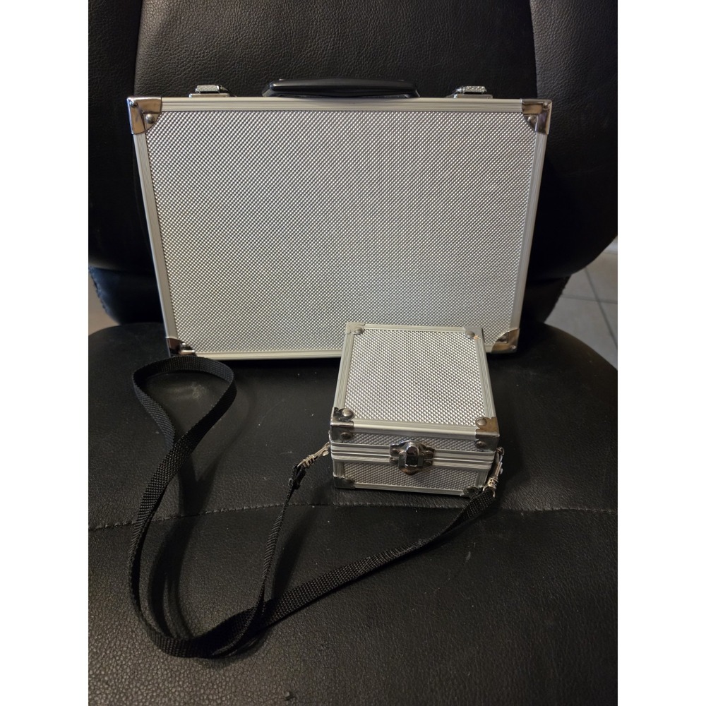 2- Intec Hard Aluminum Carrying Cases - Nintendo DS 3DS GameBoy